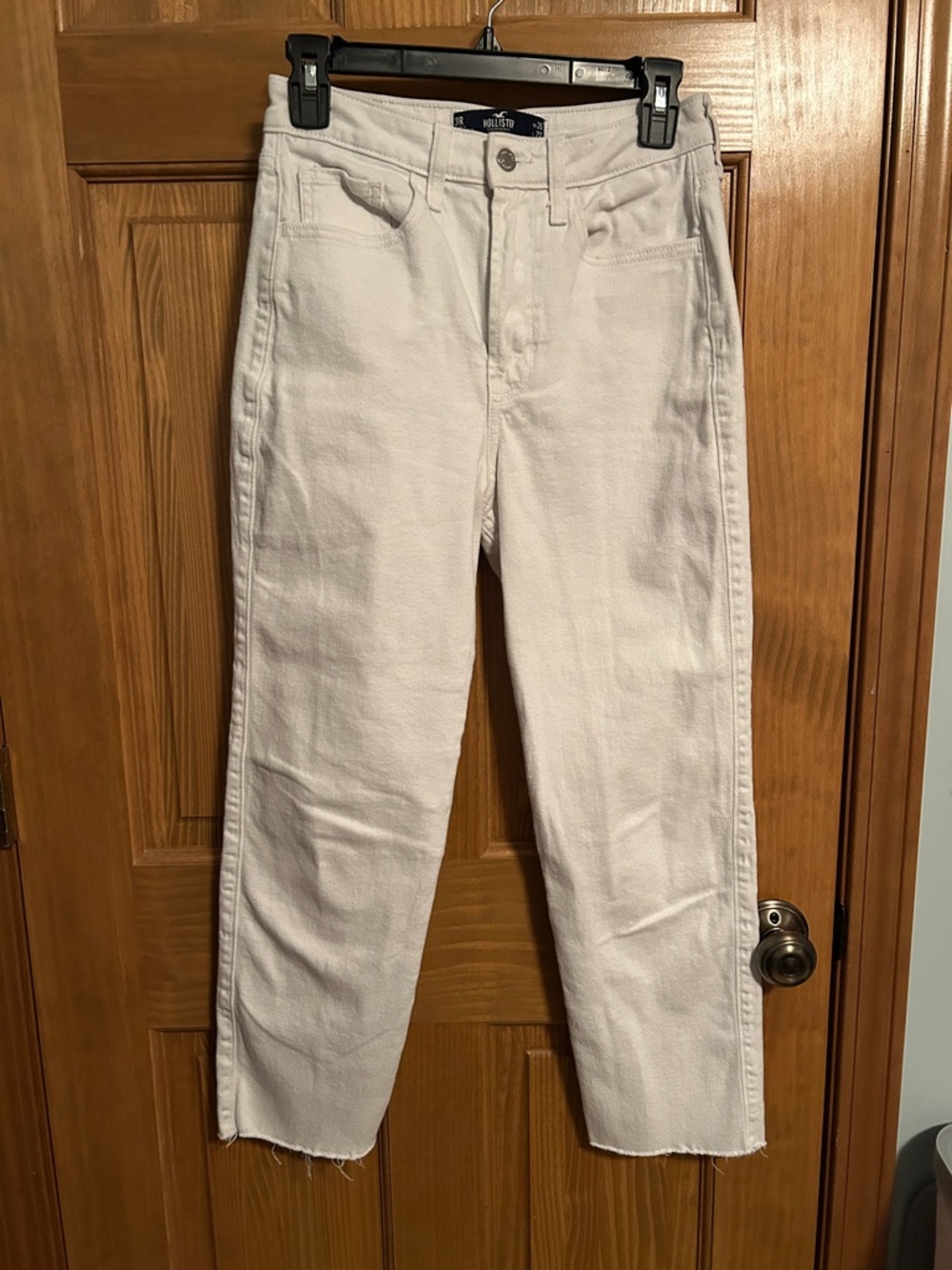 White High-Rise Straight Leg Jeans -